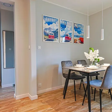 W Gdyni Na Wiejskiej *