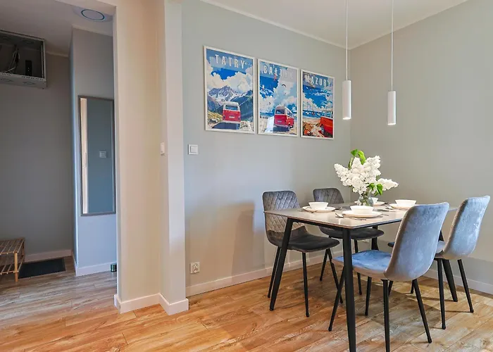 W Gdyni Na Wiejskiej *